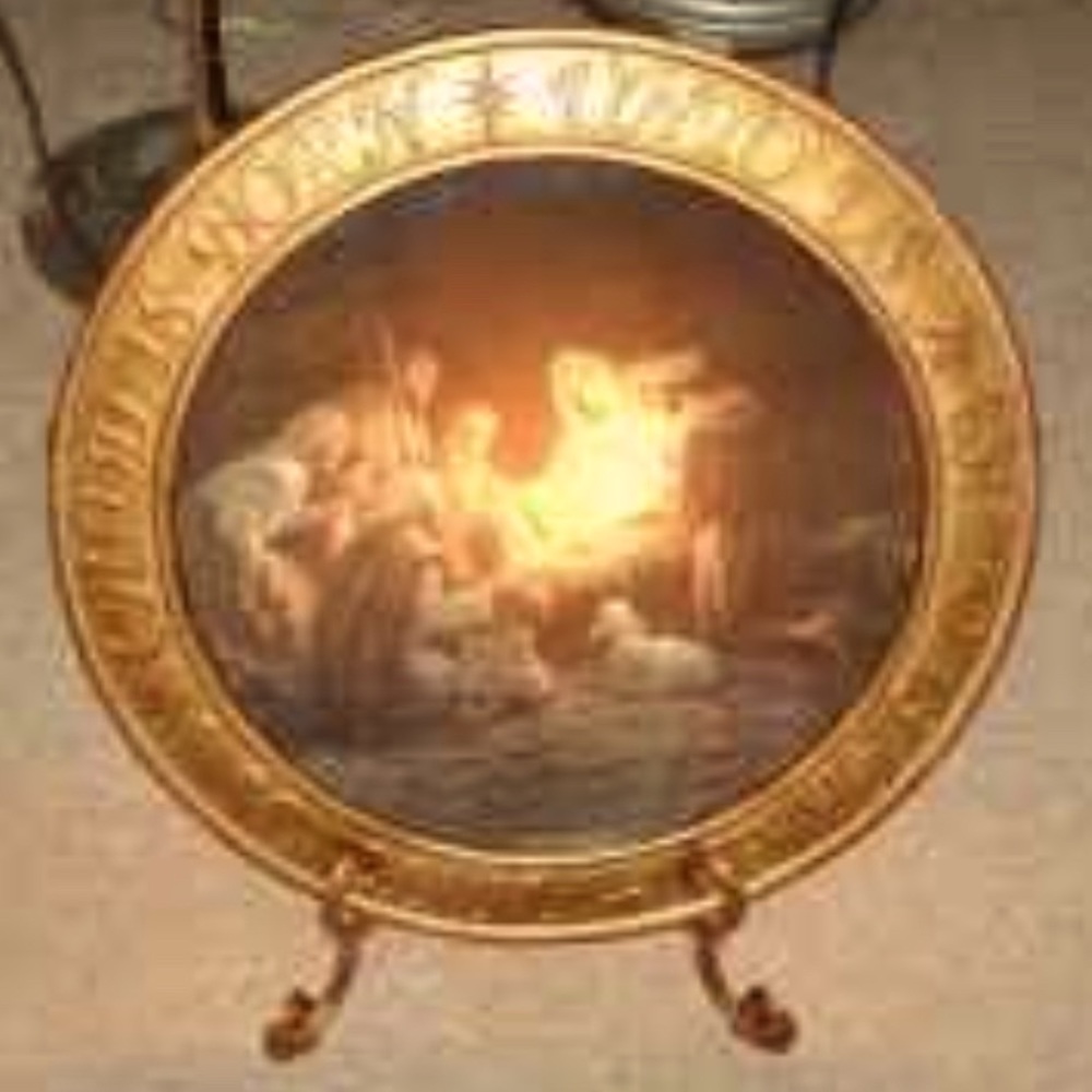 ISO - Nativity Scene Decorative Lighted Plate